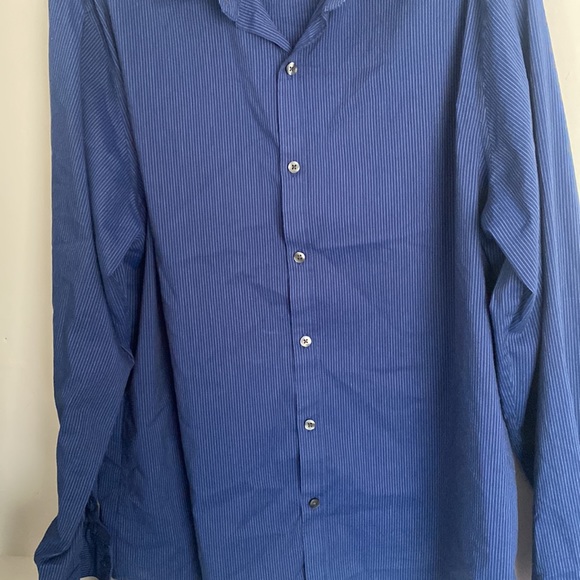 VanHeusen (Flex) Slim Fit Button Down - Picture 3 of 3